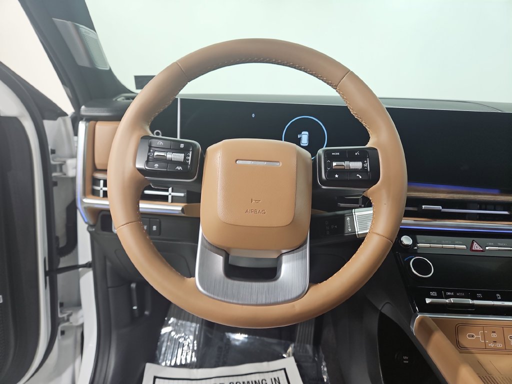 Certified Used 2025 White Hyundai Limited image 15