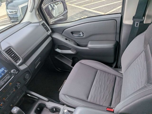 Used 2023 White Nissan SV image 16