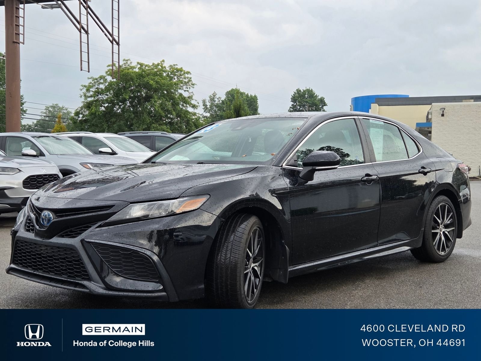 Used 2023 Midnight Black Metallic Toyota SE image 11