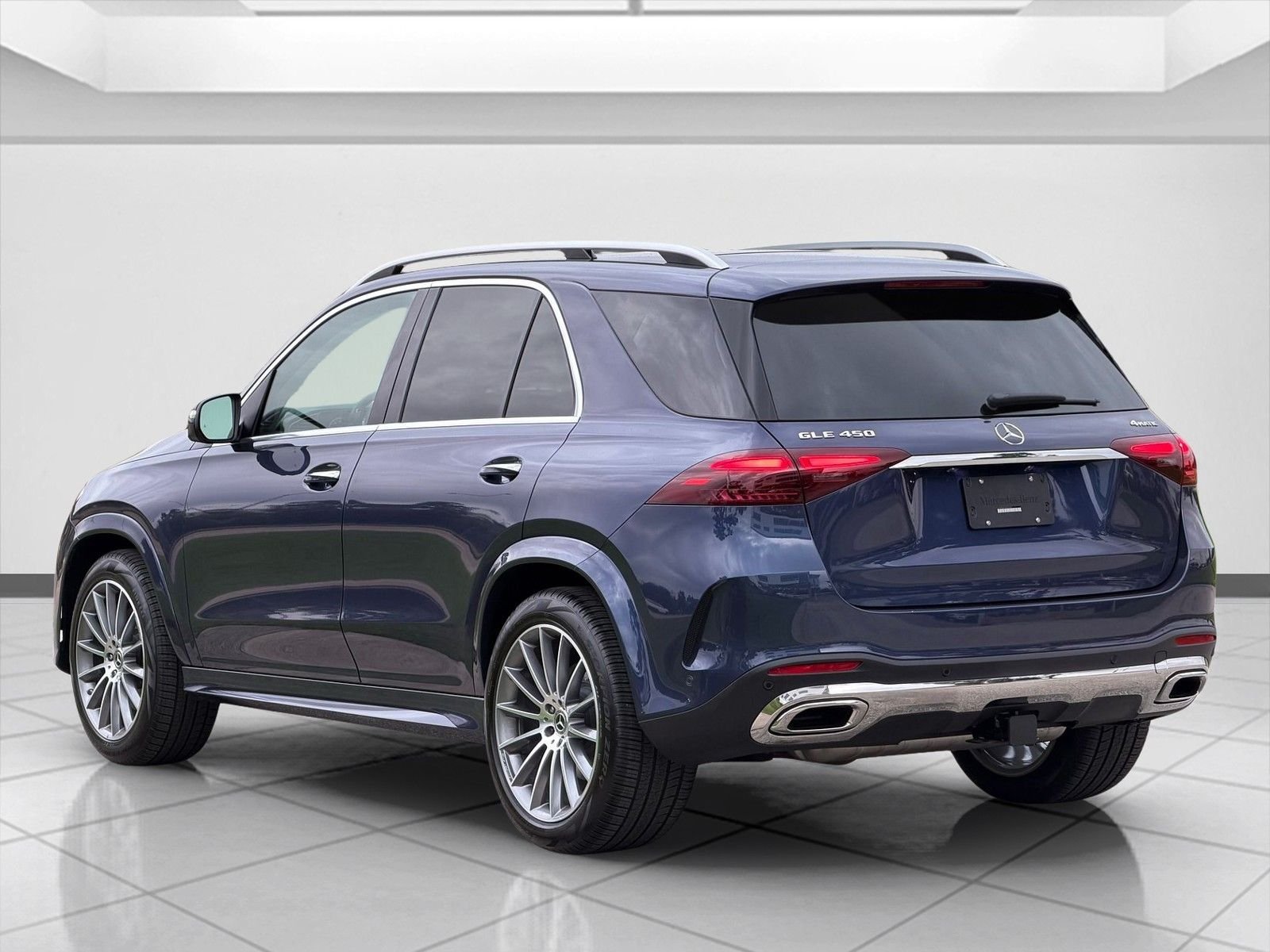New 2026 Twilight Blue Metallic Mercedes-Benz GLE 450 image 4
