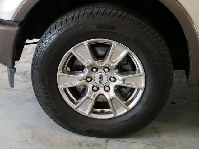 Used 2017 Gold Ford Lariat image 4