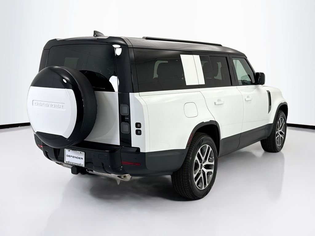 Used 2026 Fuji White Land Rover S image 5