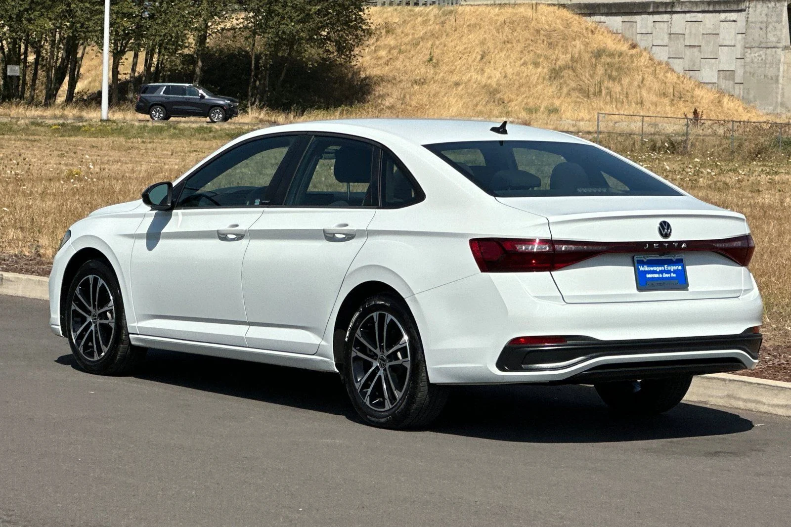 Certified Used 2025  Volkswagen 1.5T Sport image 5