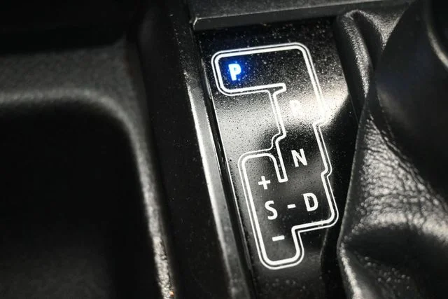 Used 2019 Silver Toyota SR image 26