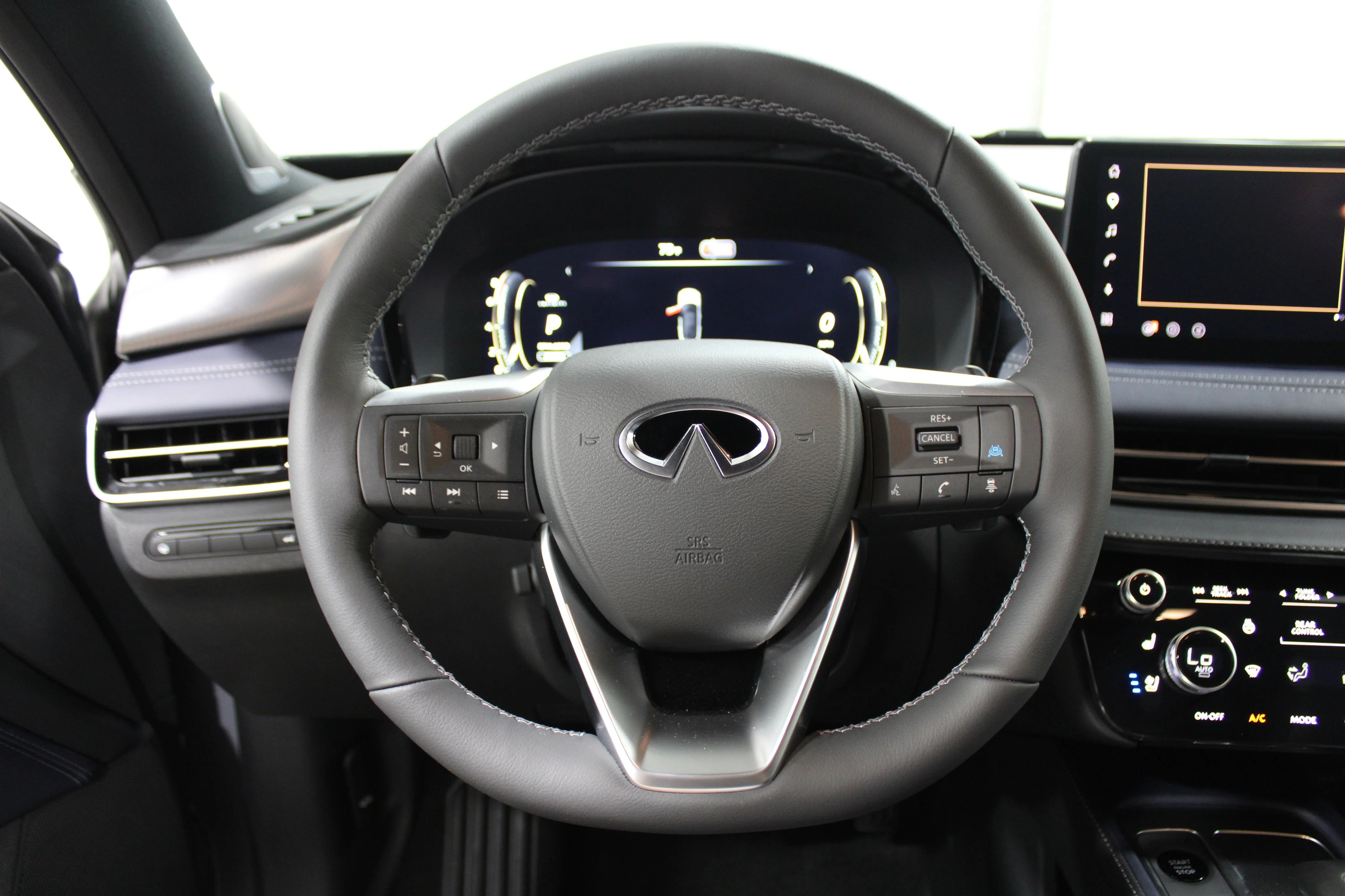2027 INFINITI QX60 Sport - Photo 9