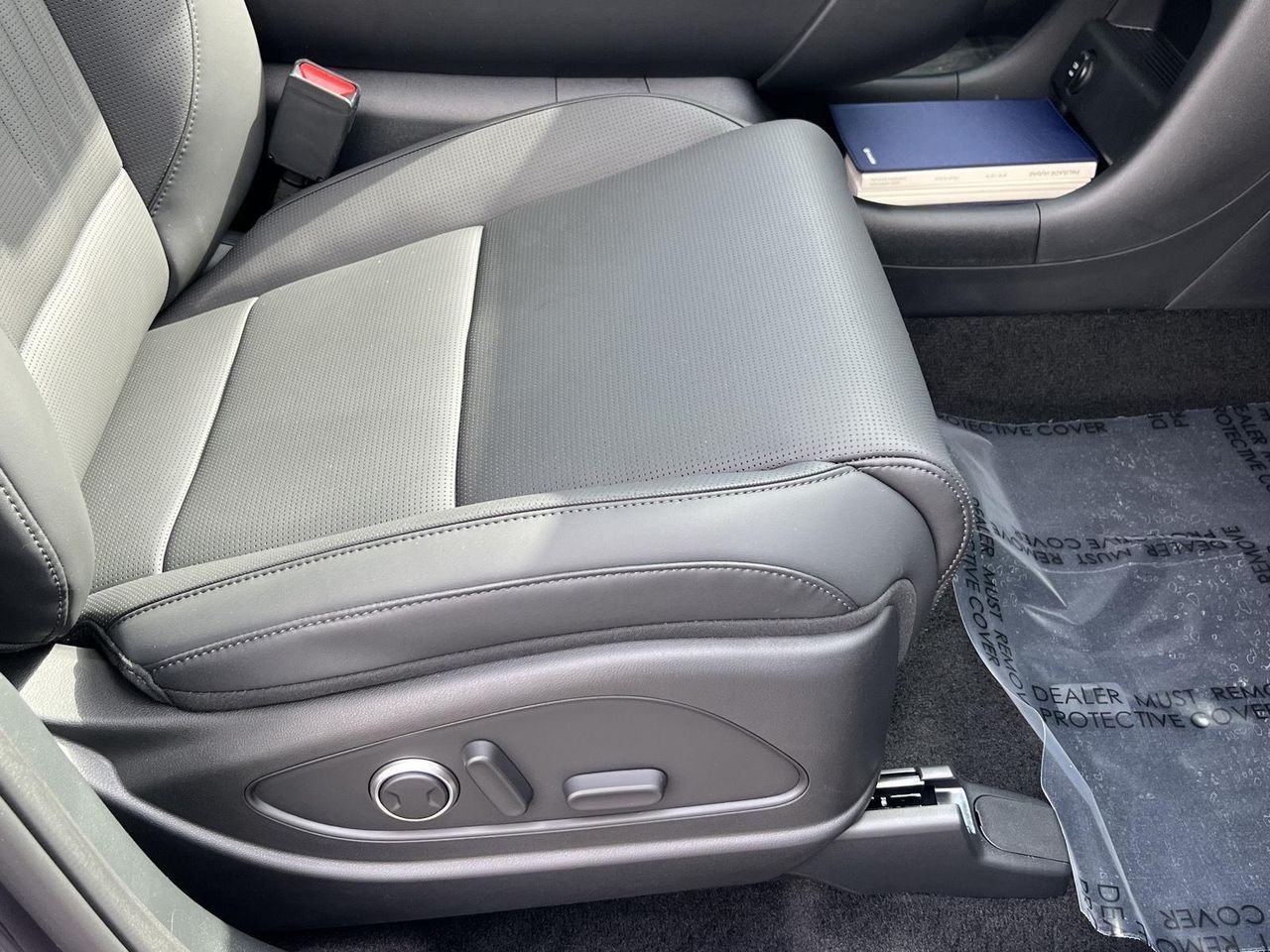 New 2026 Classy Blue Pearl Hyundai SEL Premium 8P image 18