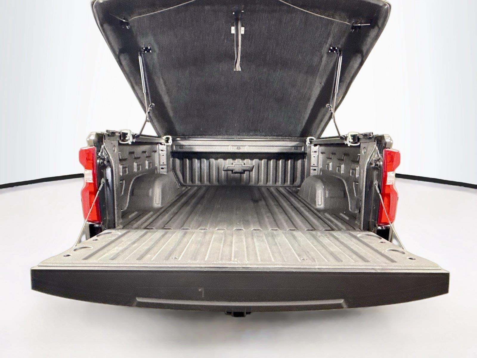 Used 2025 Black Chevrolet LTZ image 39