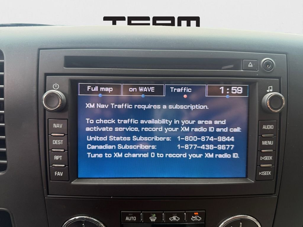Used 2009 Gray Chevrolet 2HY image 12