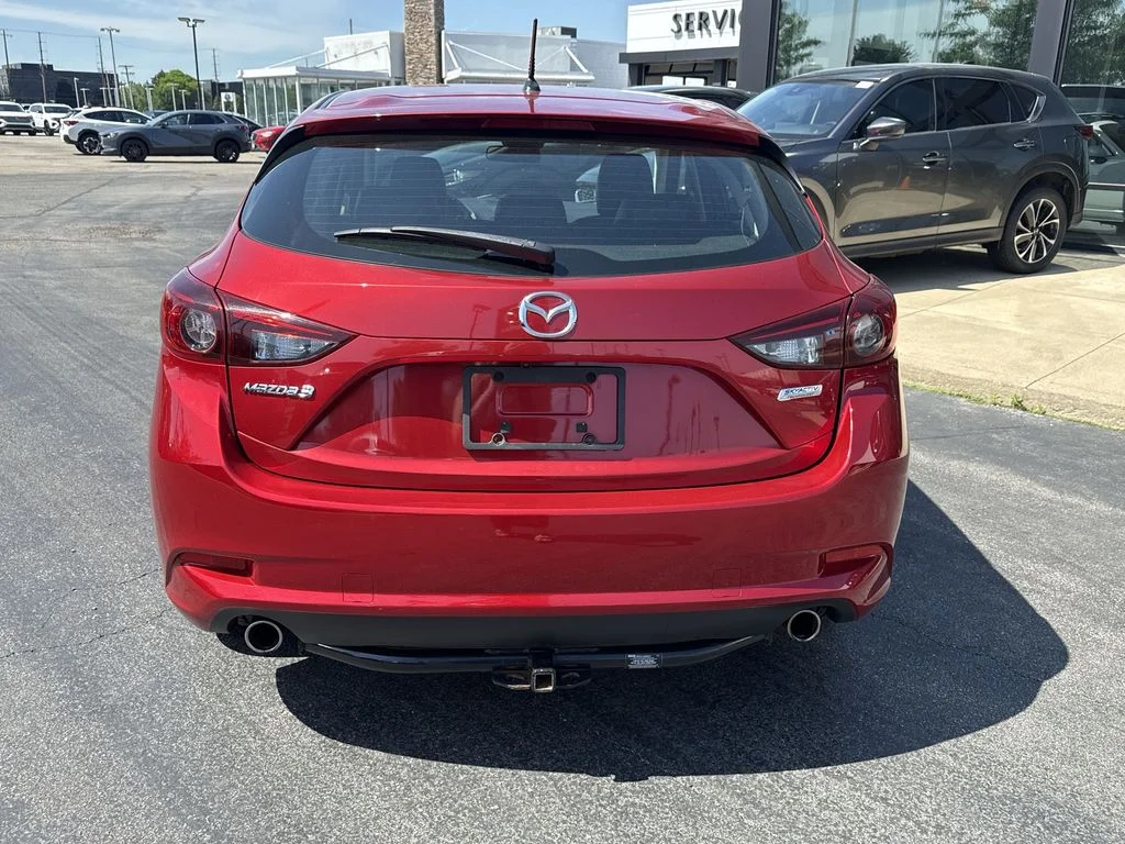 Used 2018 Red Mazda Touring image 2