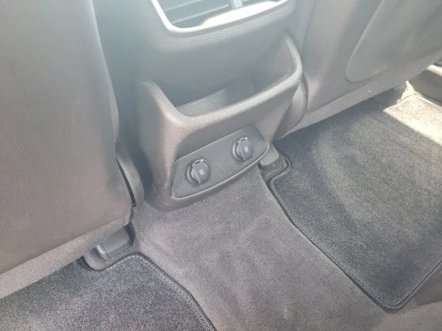 Used 2020 Gray Hyundai SEL image 31