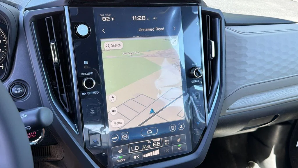 New 2026 DAYBREAK BLUE PEARL Subaru Limited Hybrid image 15