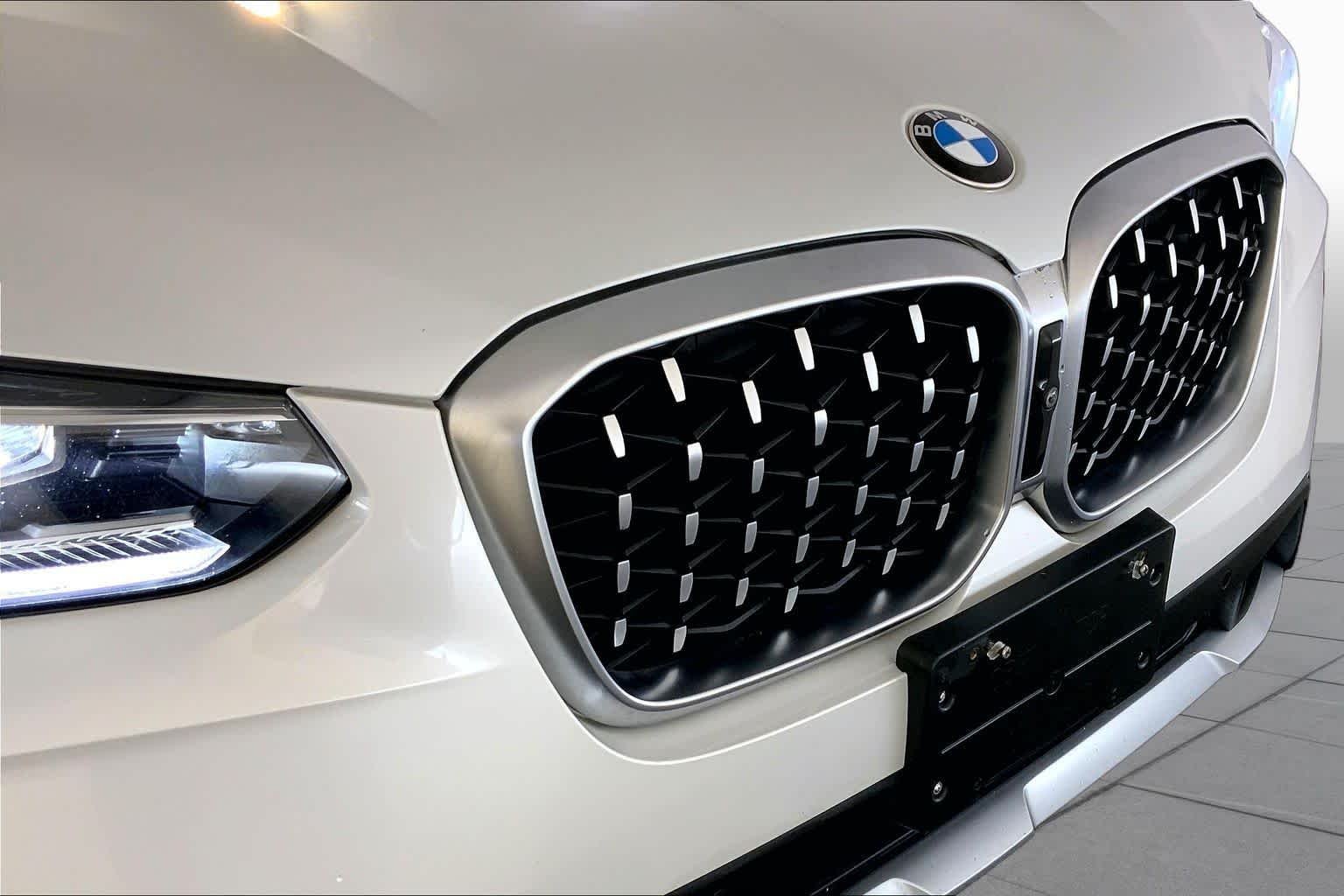 Used 2024 Alpine White BMW xDrive30i image 63
