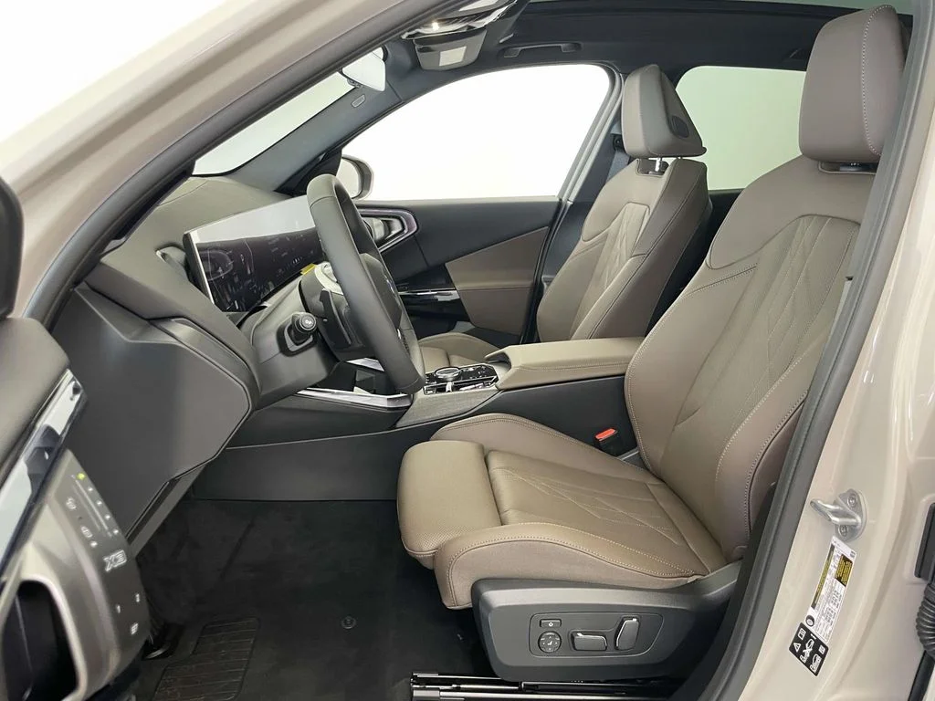 New 2026 Beige BMW 30 xDrive image 11