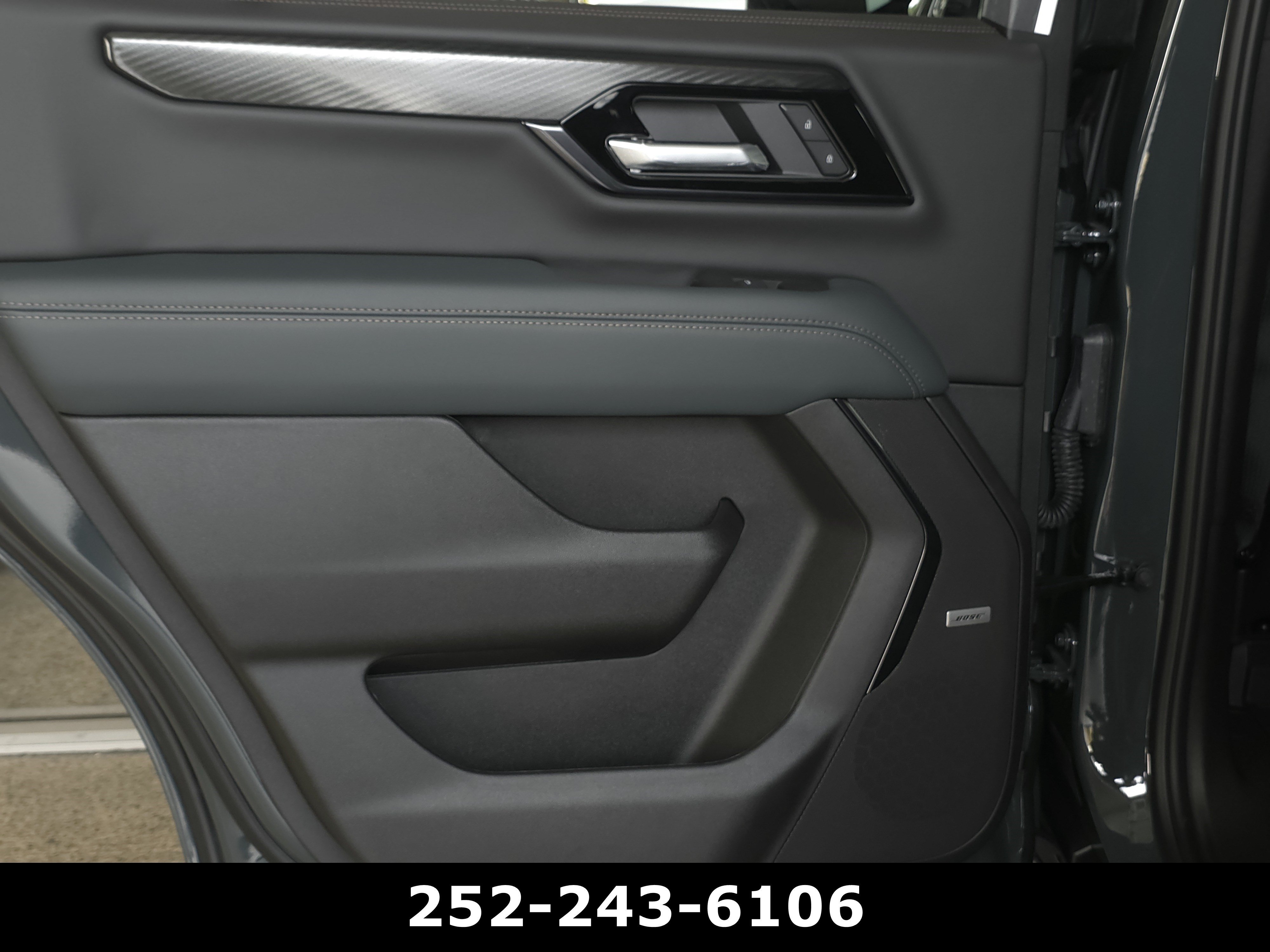 Used 2026 Midnight Pine GMC AT4 image 34