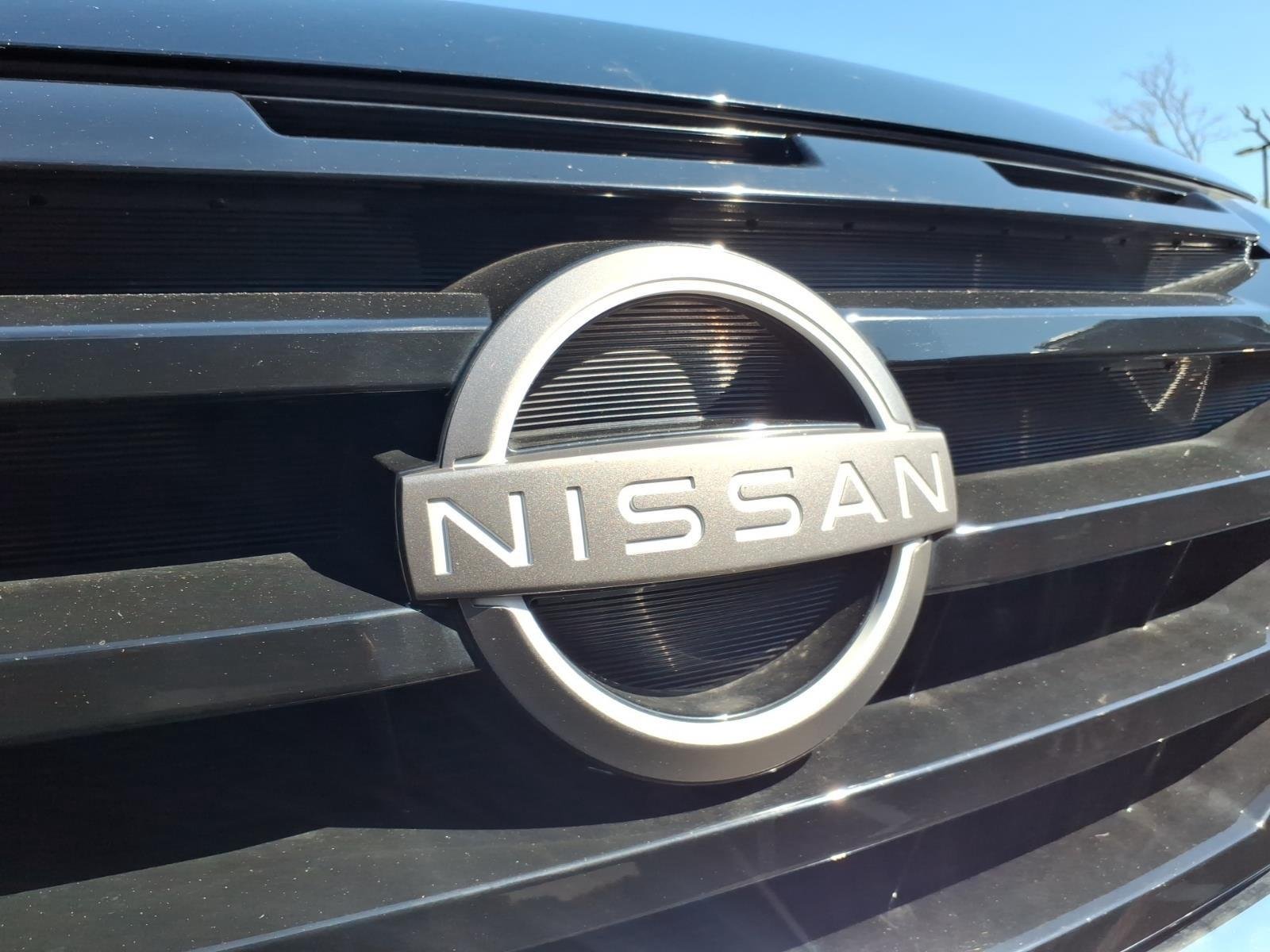 Used 2024 Super Black Nissan SV image 6