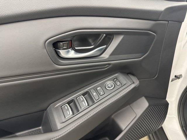 2025 Honda Accord Hybrid Sport - Photo 18