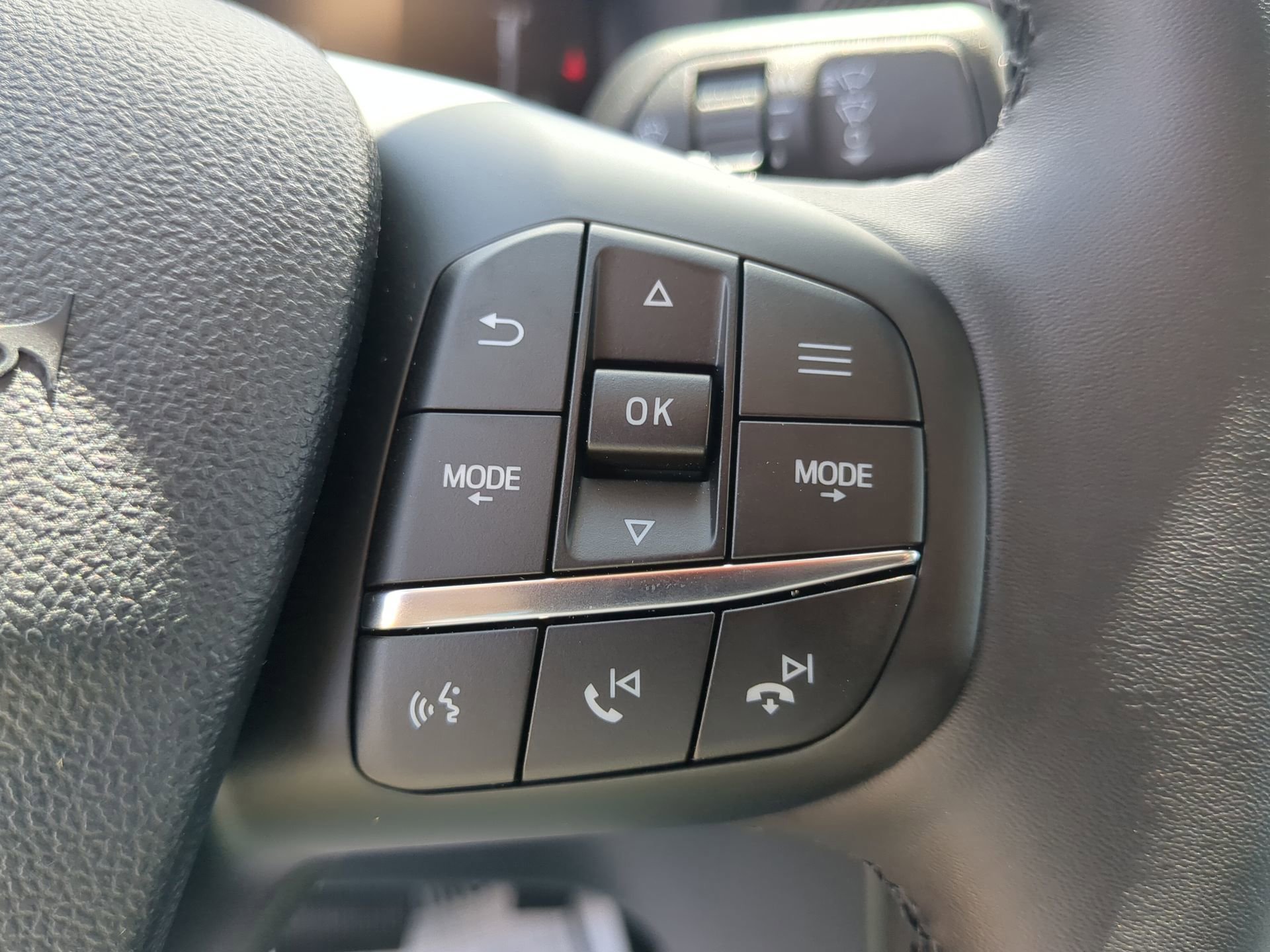 2025 Ford Maverick XLT - Photo 55