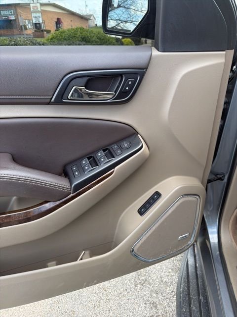 Used 2019 Gray Chevrolet LT image 11