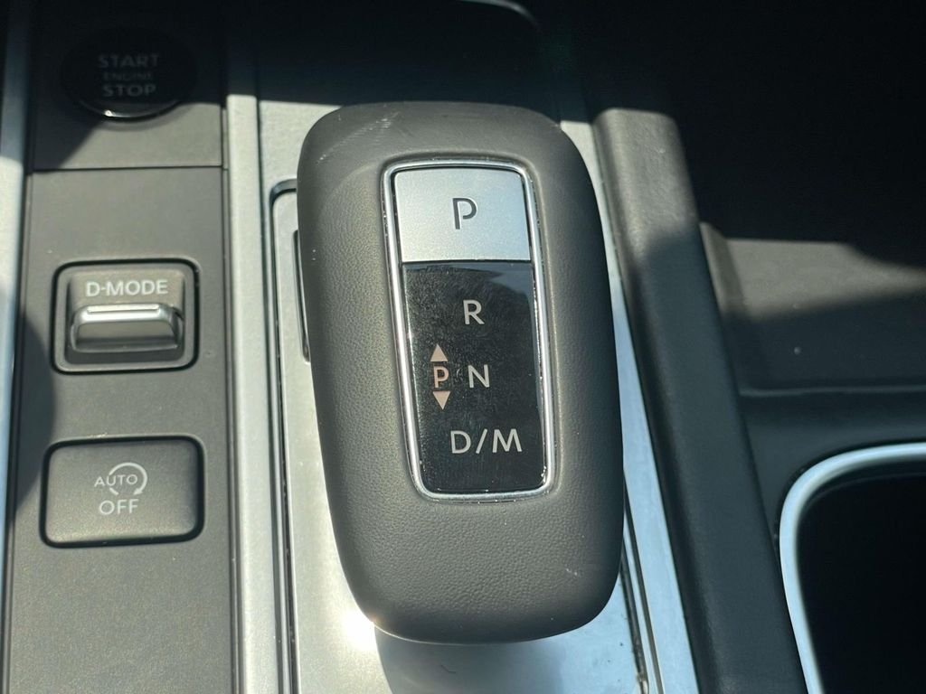 Used 2026 Blue INFINITI LUXE image 34