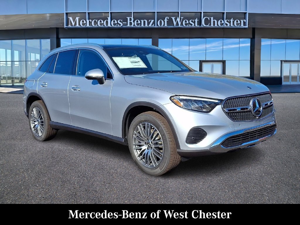 2027 Mercedes-Benz GLC 300 AWD 4MATIC® photo 1