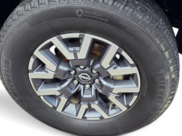 Used 2024 Bluestone Pearl Nissan SL image 13