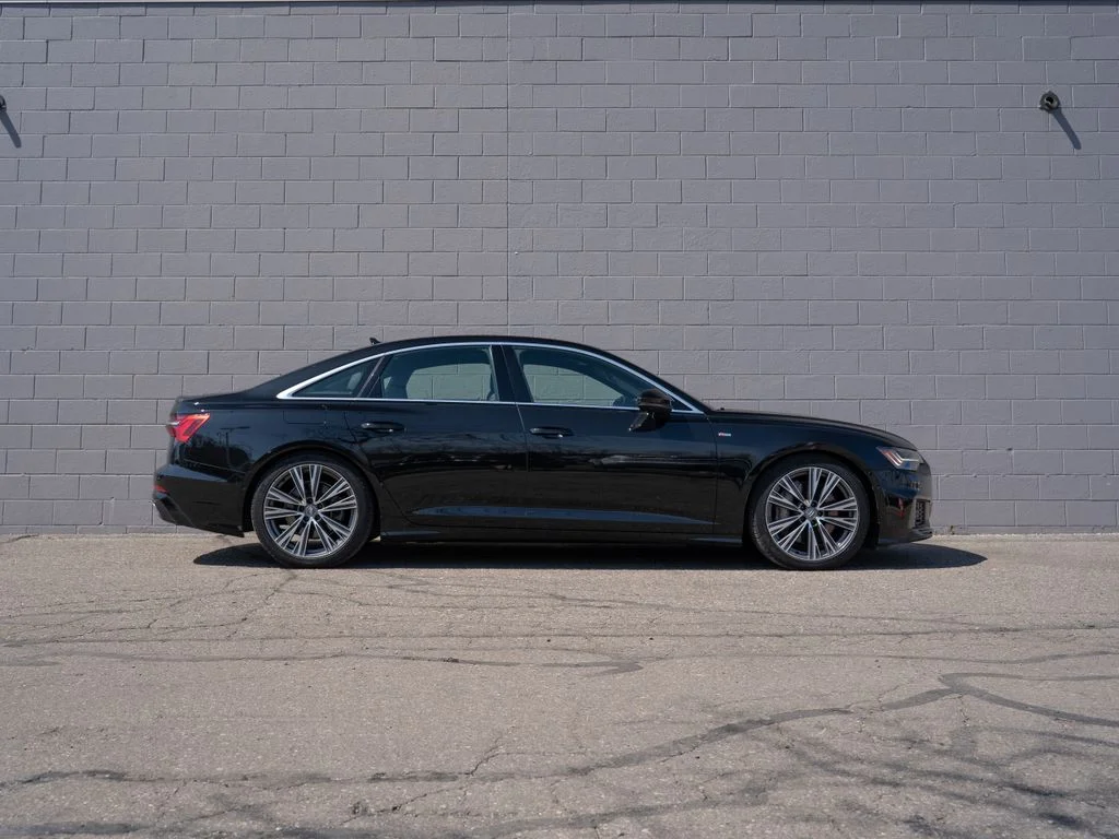 Used 2019 Black Audi 3.0T Prestige image 8