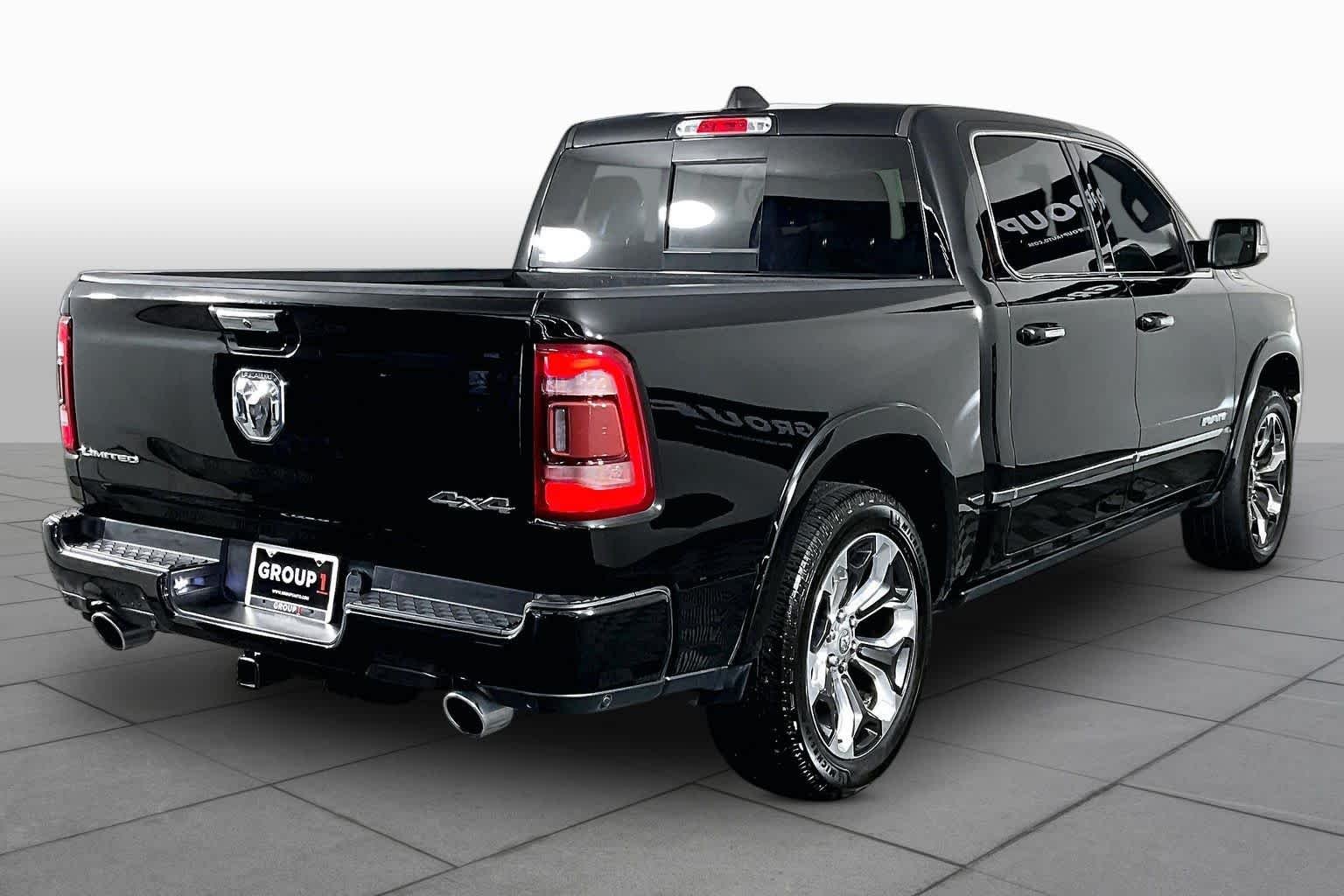 Used 2020 Diamond Black Crystal Pearlcoat Ram Limited image 11