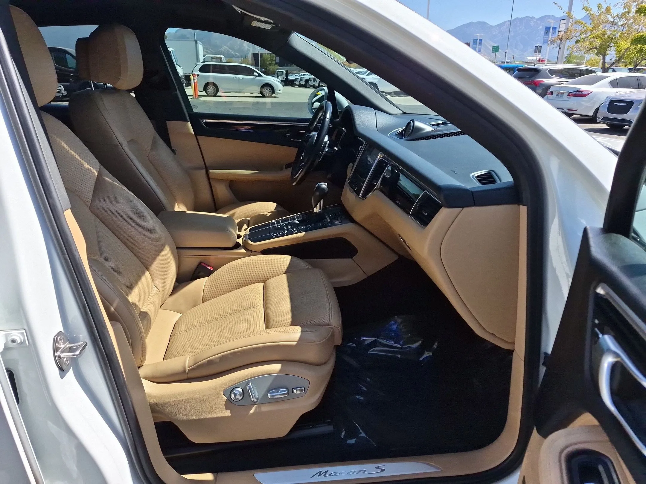 2018 Porsche Macan S - Photo 29