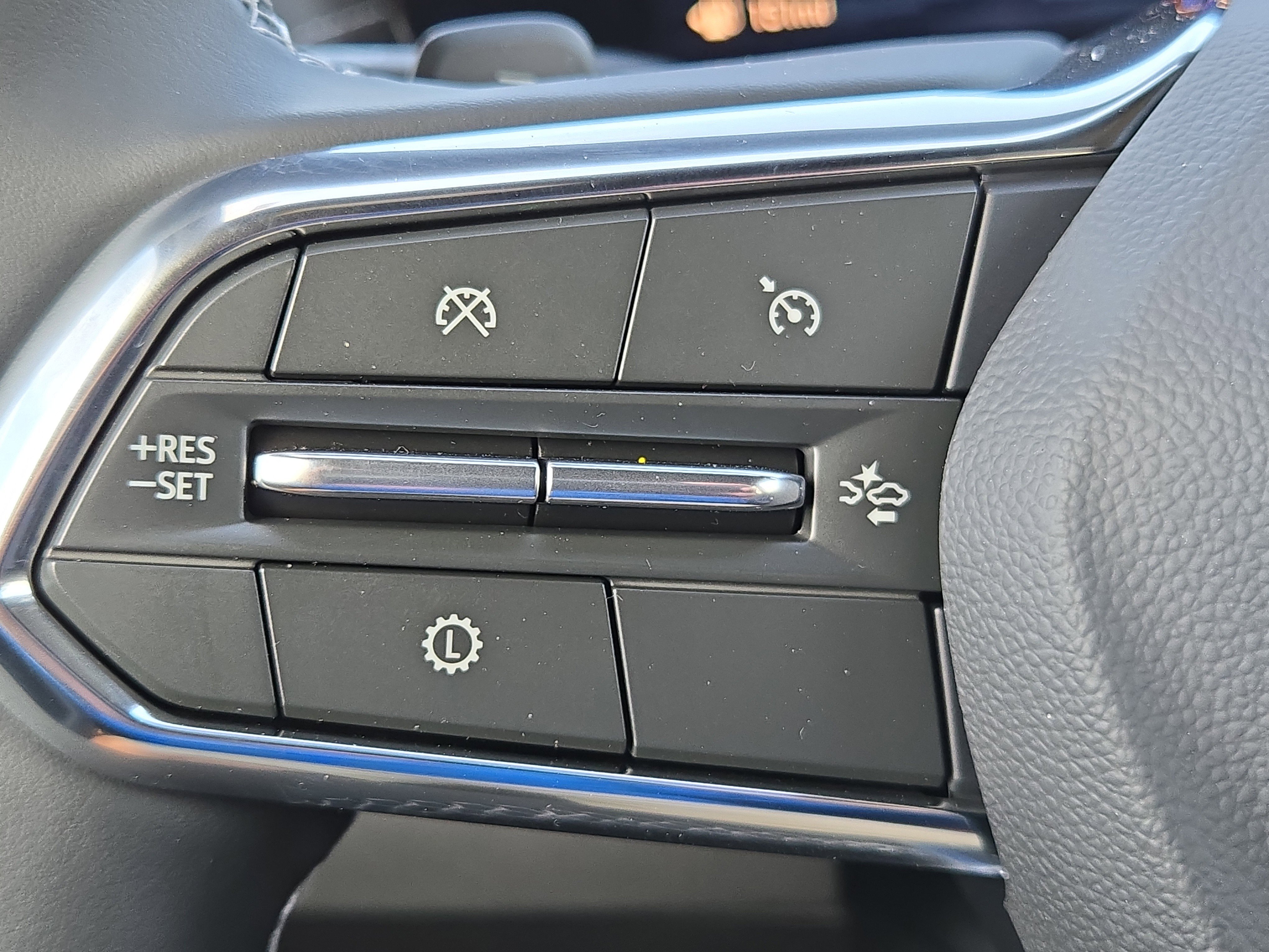 2026 Chevrolet Traverse LT - Photo 25