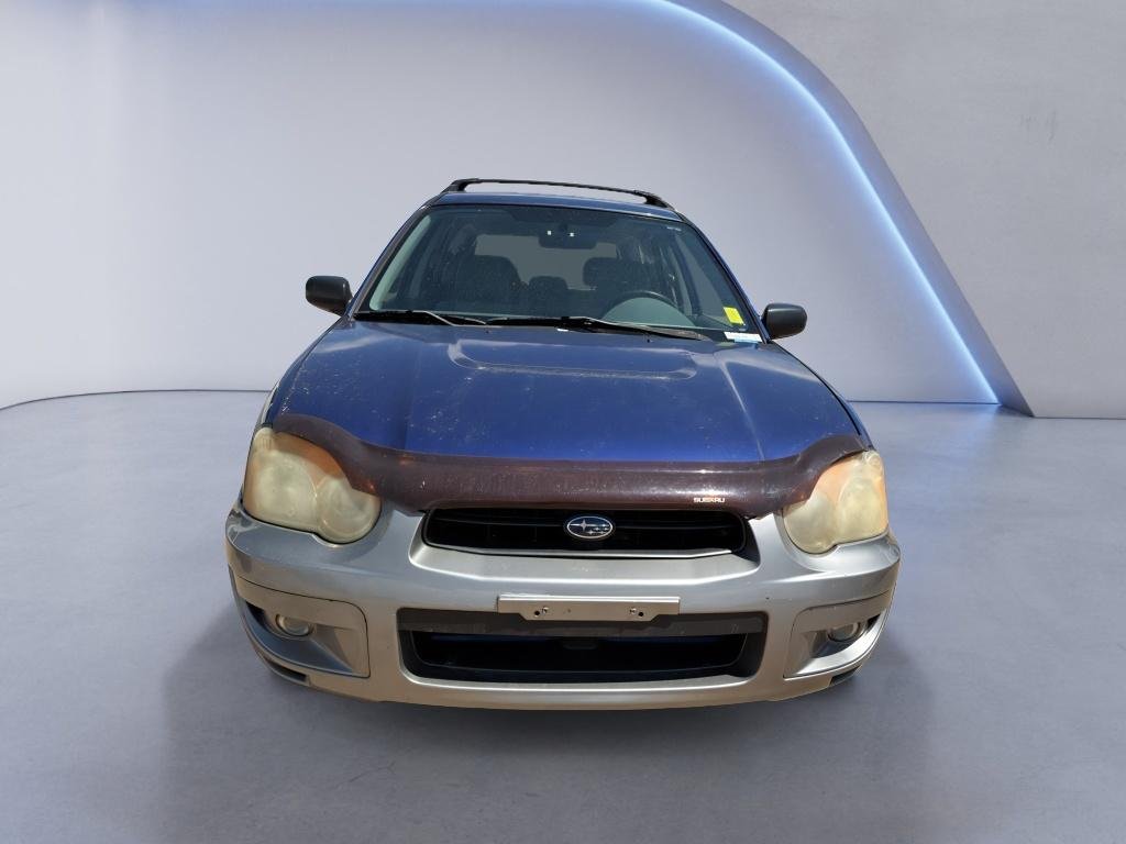 Used 2004  Subaru Outback image 1