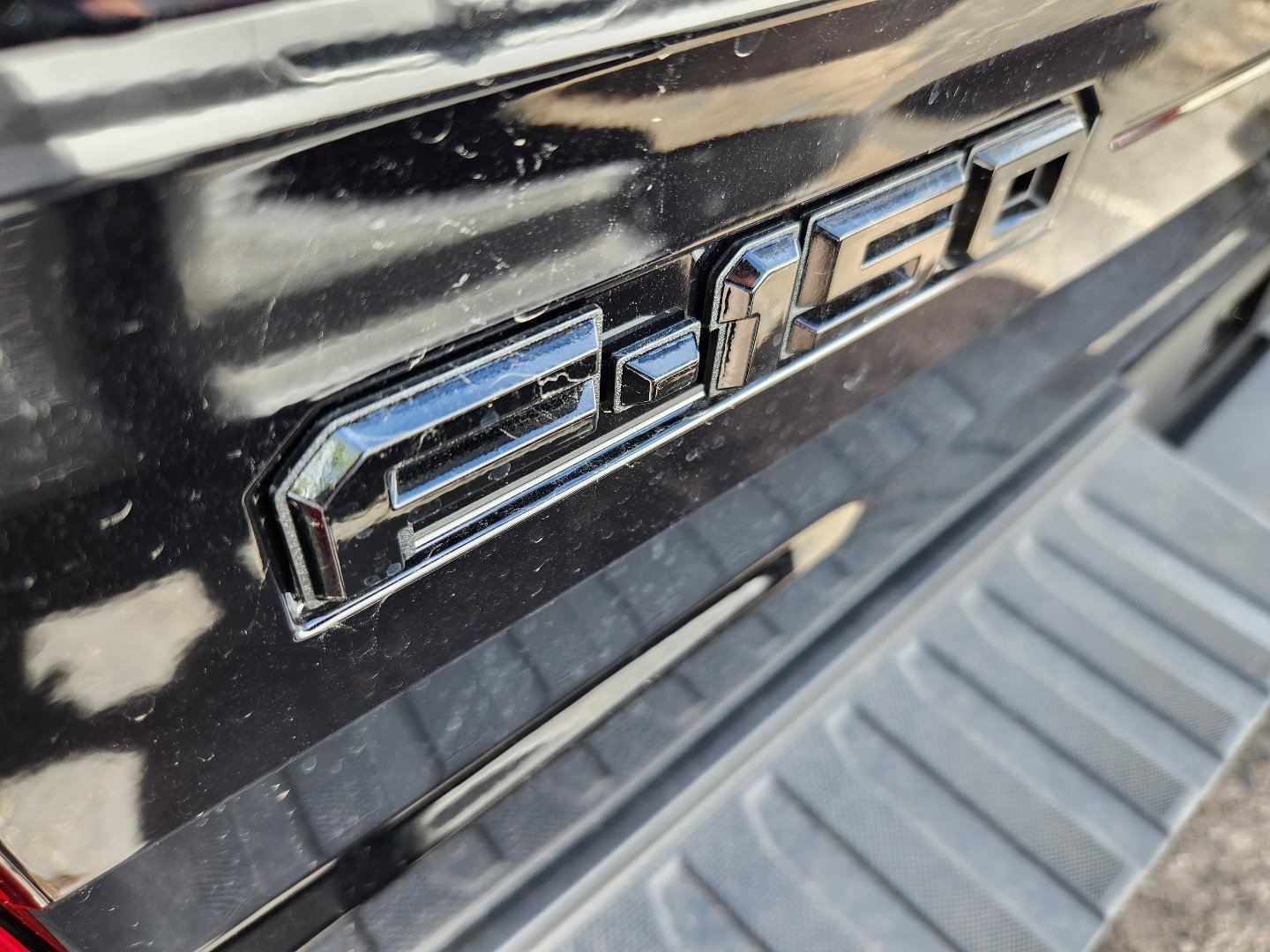 New 2026 Agate Black Metallic Ford Platinum image 26