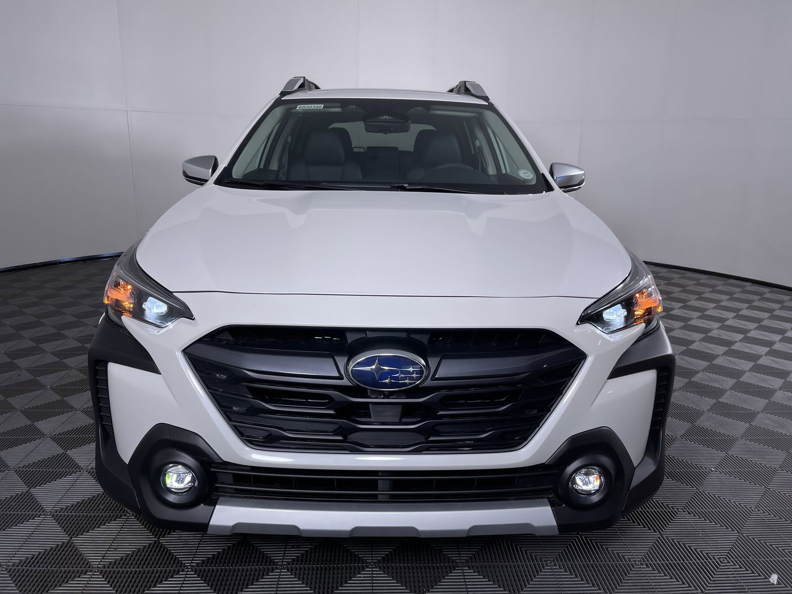 2025 Subaru Outback Touring - Photo 27