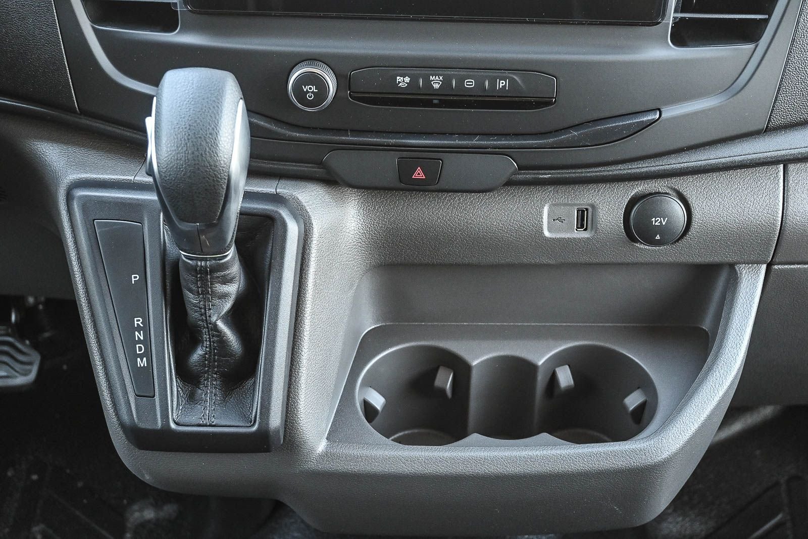 New 2026 Oxford White Ford Cargo Van image 21