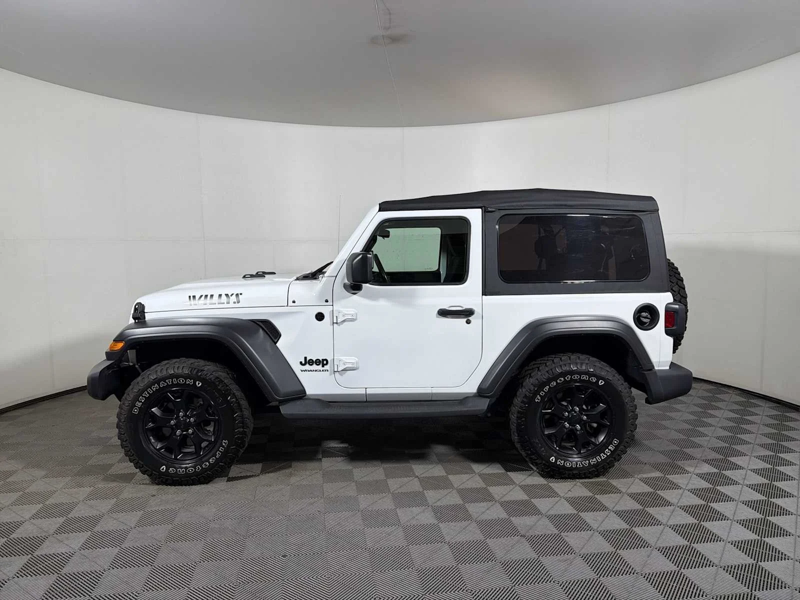 Used 2021 Bright White Clearcoat Jeep Willys image 4