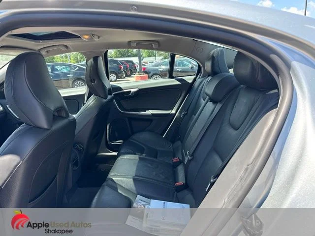 Used 2012 Silver Volvo T6 image 8