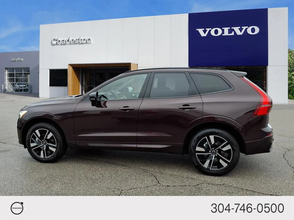 2026 Volvo XC60 Plus - Photo 6
