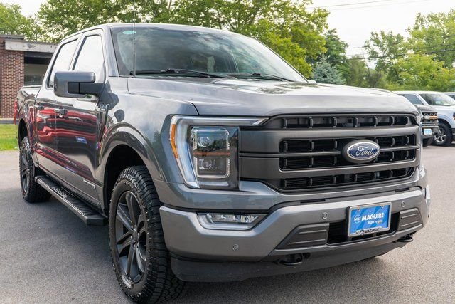Used 2023 Gray Ford Lariat image 4
