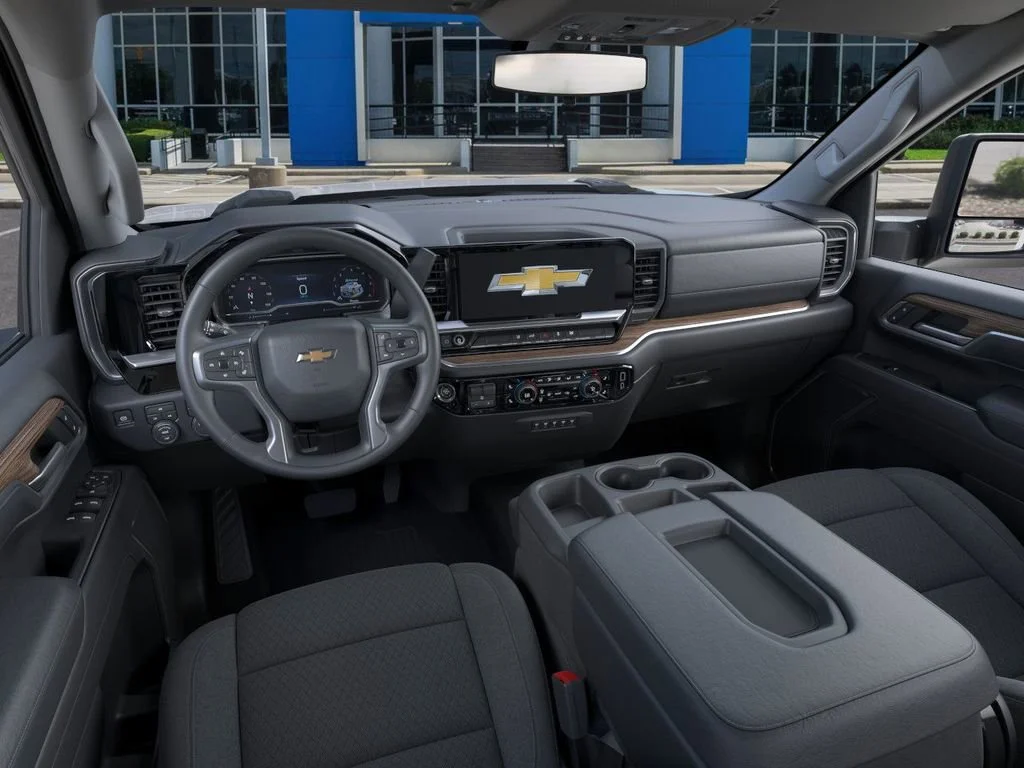 New 2025 Summit White Chevrolet LT image 15