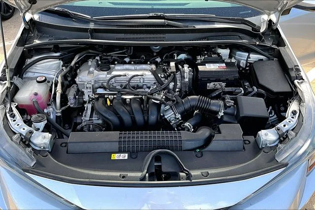 Used 2022 Silver Toyota LE image 29