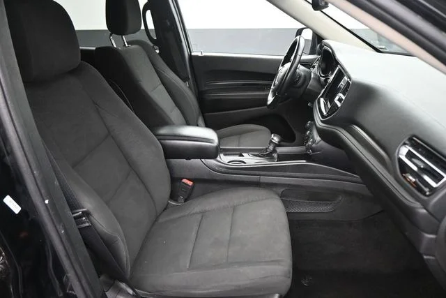 Used 2022 Black Dodge SXT image 21