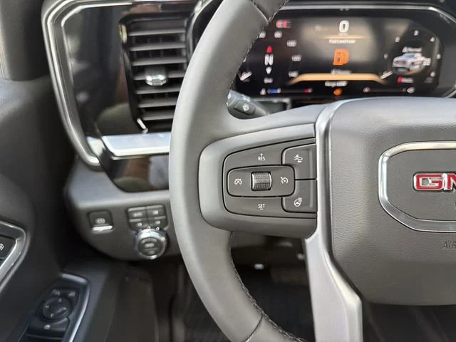 New 2026 Summit White GMC SLE image 28