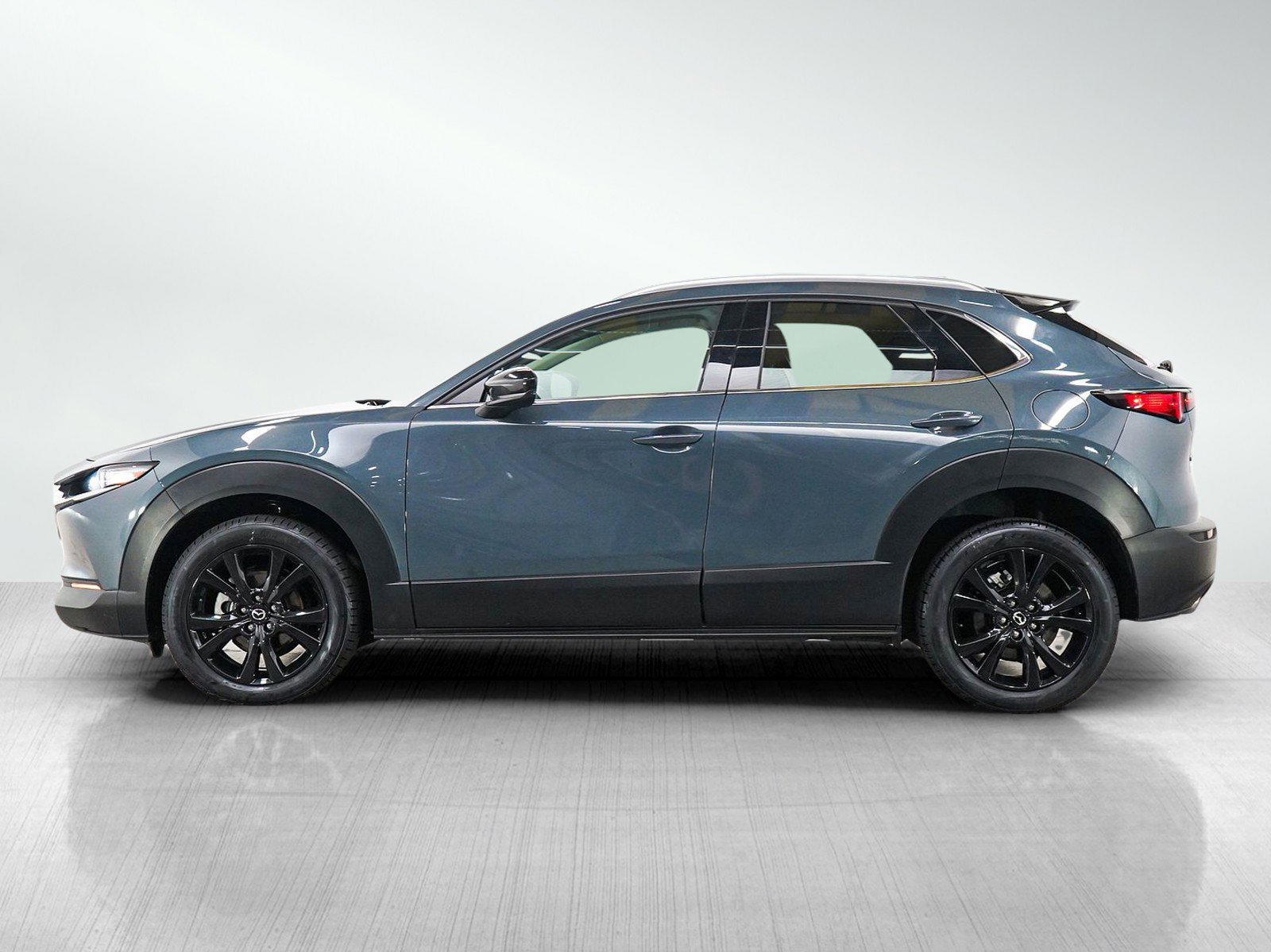 Used 2022 Mazda CX-30 Turbo Premium with VIN 3MVDMBDY7NM426787 for sale in Burnsville, Minnesota