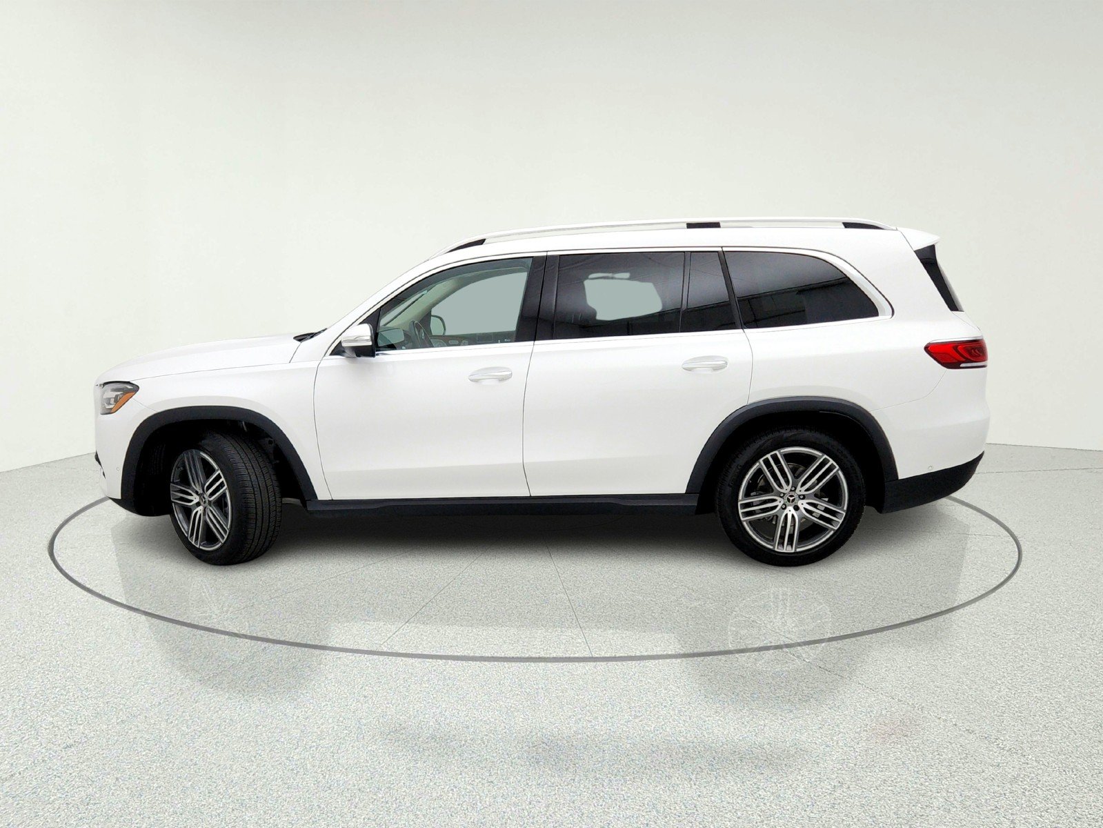 Certified Used 2023 Polar White Mercedes-Benz GLS 450 image 14