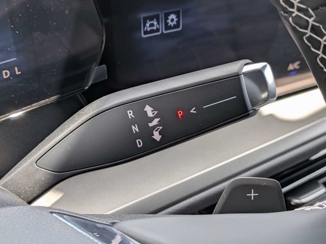 New 2026 Mosaic Black Metallic Chevrolet LT image 27