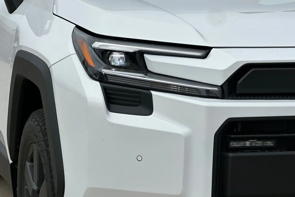 New 2026 Ice Cap Toyota  Woodland image 29