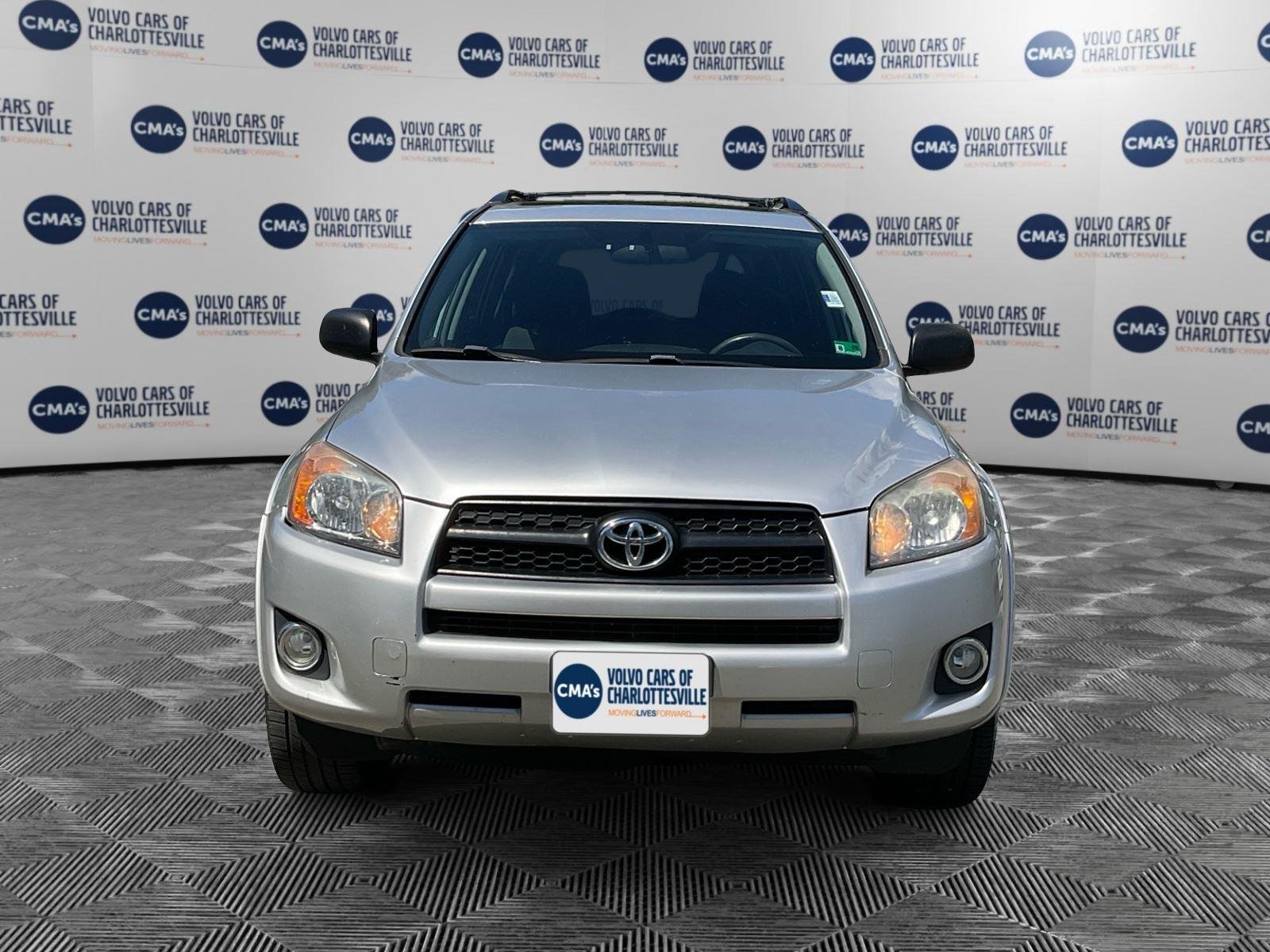 Used 2012 Classic Silver Metallic Toyota Sport image 8