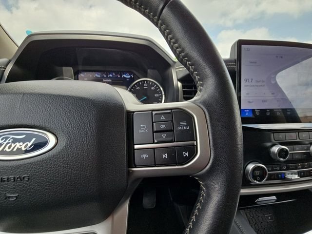 Used 2024 Black Ford XLT image 12