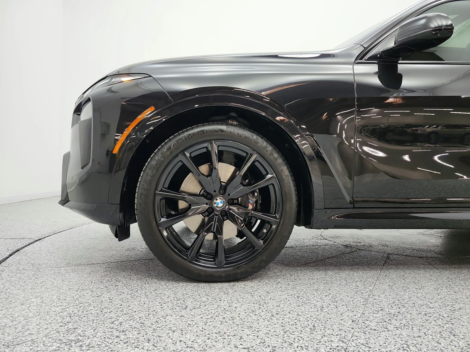 Used 2024 Black Sapphire Metallic BMW xDrive40i Sports Activity Vehicle image 22