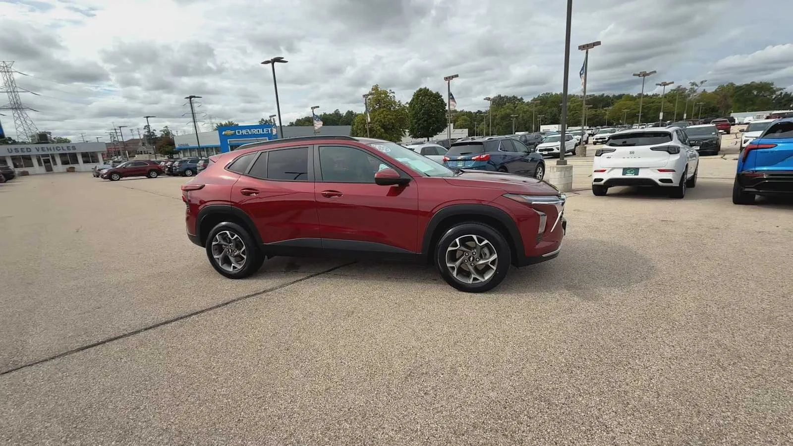 2024 Chevrolet Trax LT - Photo 9