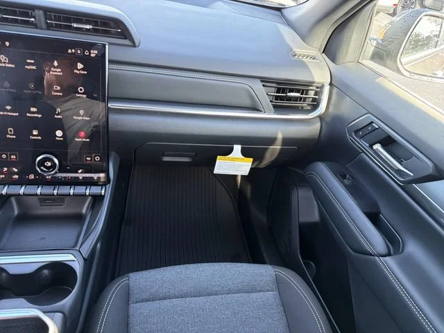 New 2027 Riverstone Metallic GMC Elevation image 15